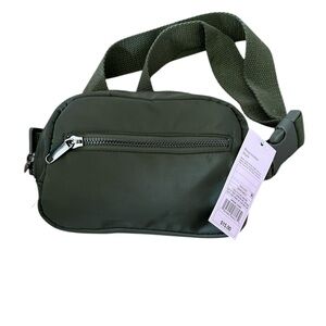 Wild Fable Green Crossbody Bag with Structured Design